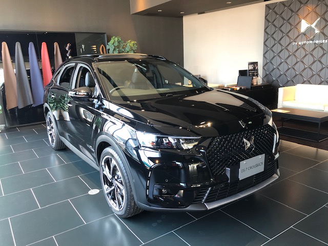 特別仕様車　DS 7 CROSSBACK LOUVRE 2 BlueHDi