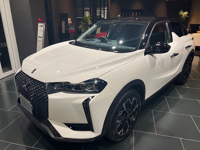 DS3 OPERA BlueHDI Noir et Blanc