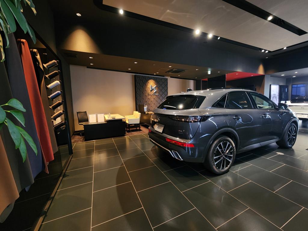 東北地方で唯一のDSオートモビル正規ディーラー　DS STORE仙台